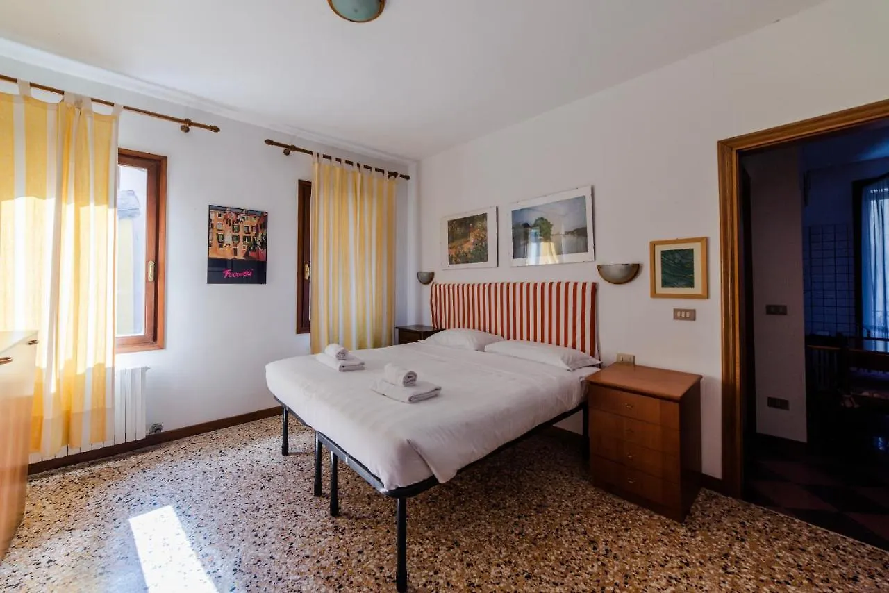 Apartamento Ca' Muneghe, Spazioso E Luminoso Veneza